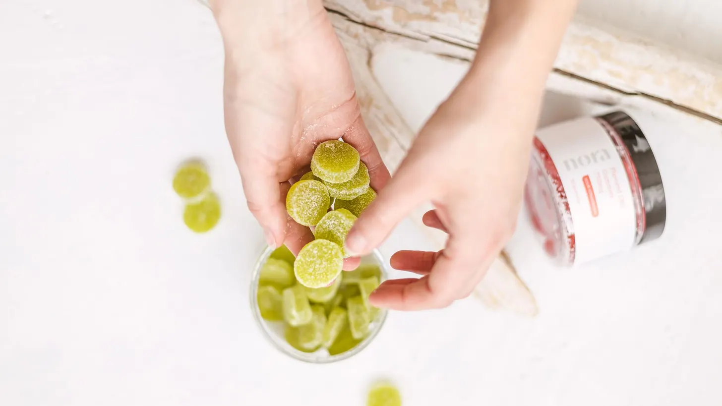 Hemp gummies for pain relief: what the research actually shows — GummyGurl