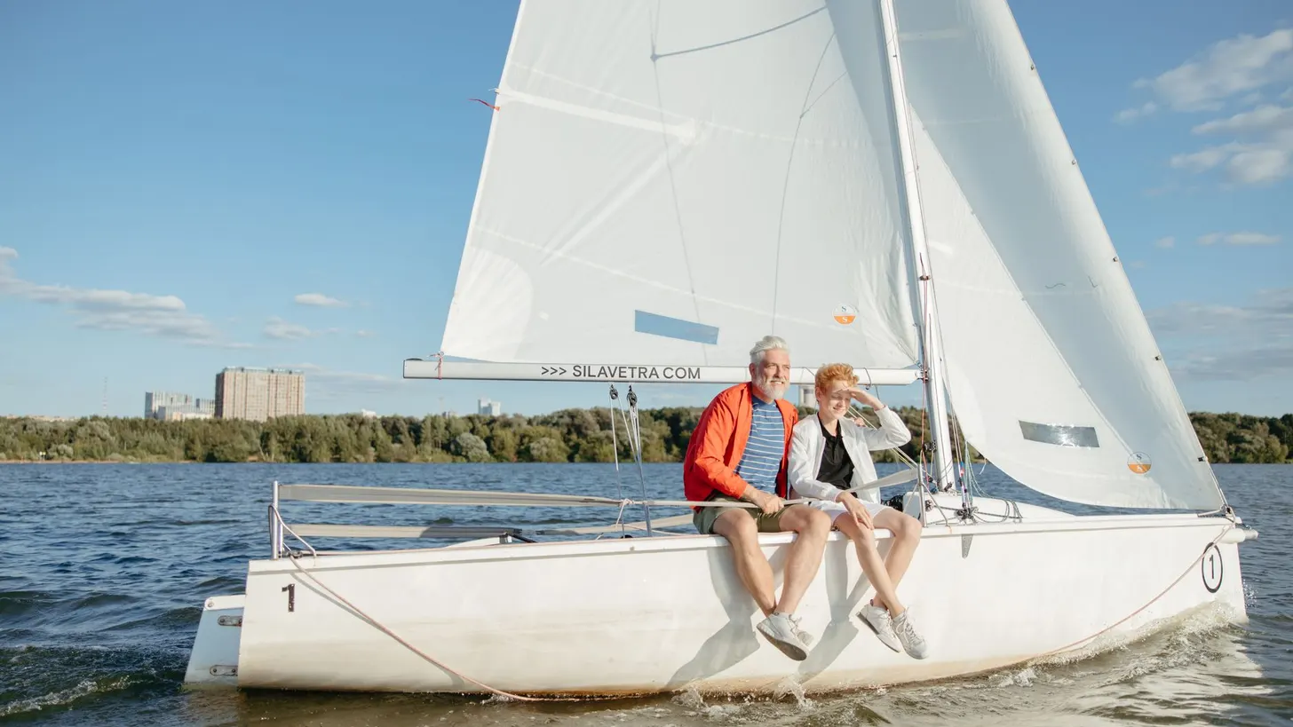 Your first time on a sailboat what to expect: a Lake Lanier guide — Lord Nelson Charters